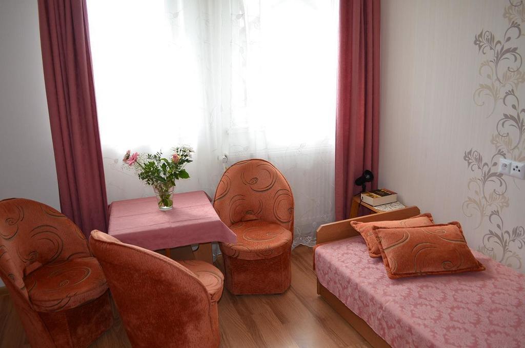 Dom Goscinny "Berberys" Rewal Room photo